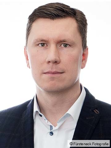 Prof. Dr. Nils Urbach
